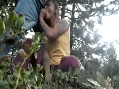 Amateur bitch sucked guy and got drilled hard from behind outdoors